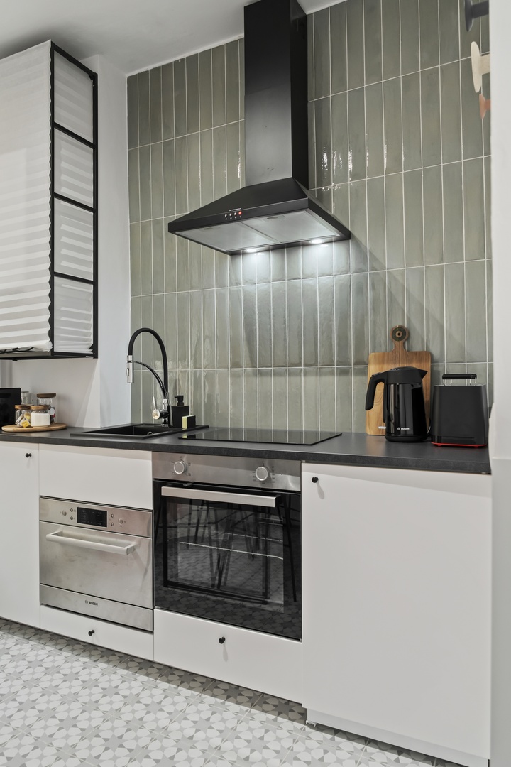 Old Town Comfort - Kitchen