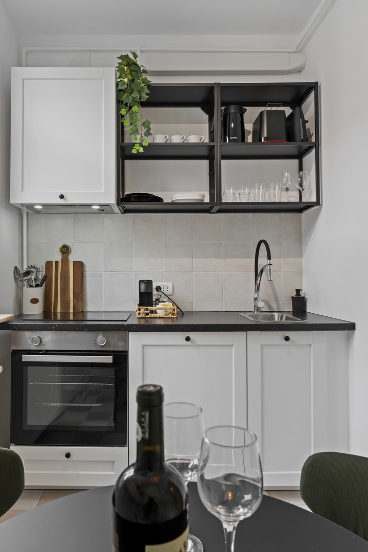 Old City Rise Apartment - Kitchen