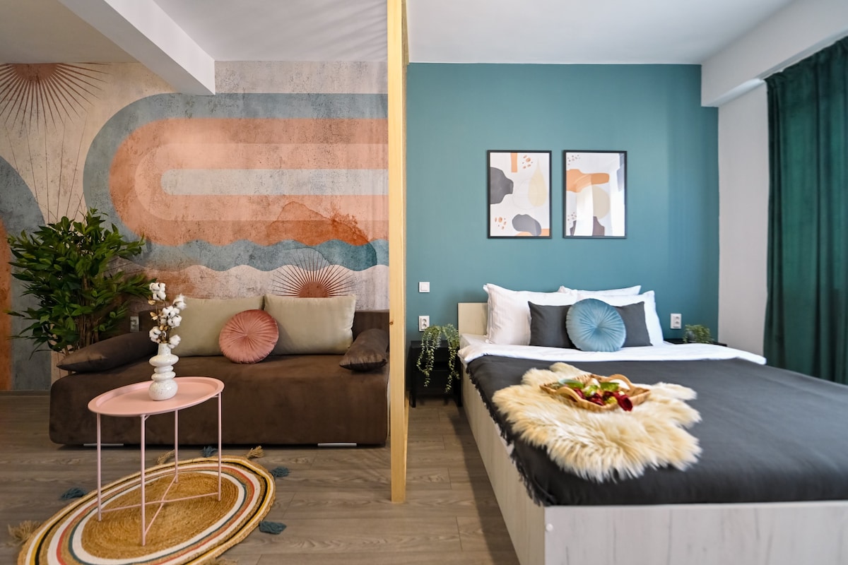 Timeless Elegance: Studio in the Heart of Old Town