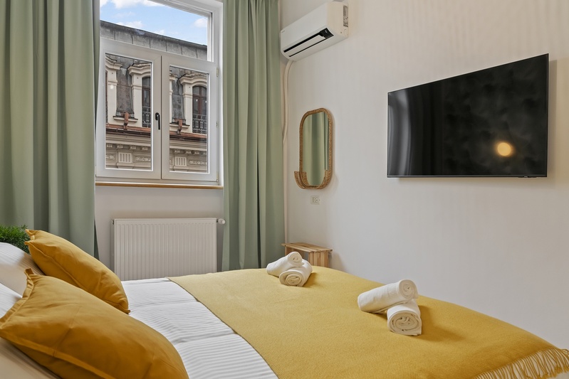 Old City Rise Apartment - Bedroom 1