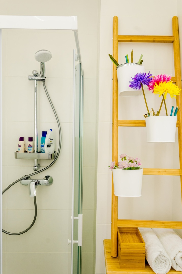 Romantic Hideaway, Heart of Old Bucharest - Full bathroom